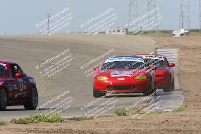 media/Apr-30-2022-CalClub SCCA (Sat) [[98b58ad398]]/Group 5/Race (Outside Grapevine)/